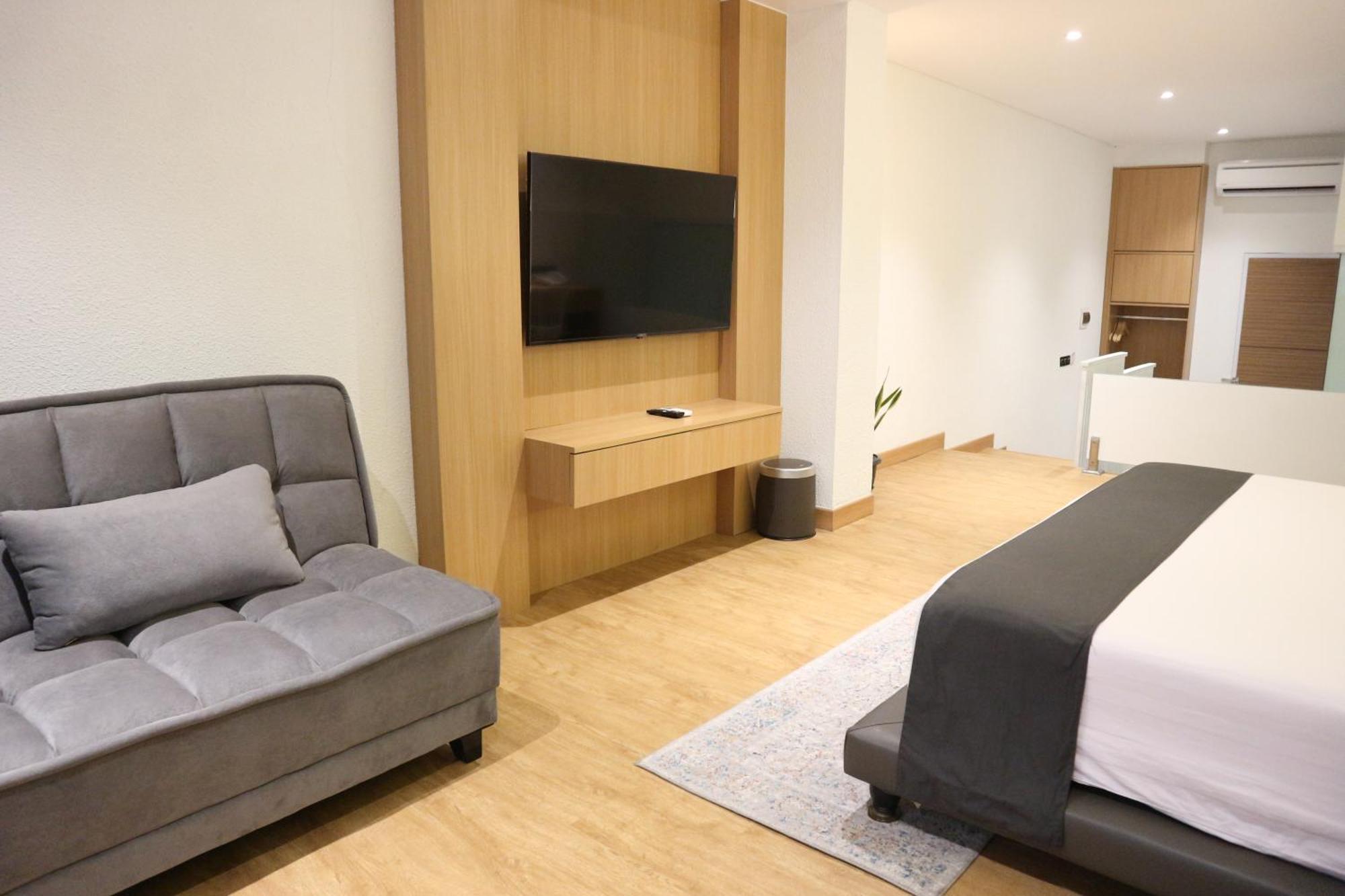 ג'קרטה Treehouse Suites - Boutique Serviced Apartment מראה חיצוני תמונה